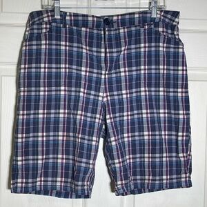 Croft & Barrow Women's Plaid Shorts - Blue and White